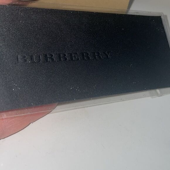 Burberry Sunglasses Box Booklet & Cloth - Picture 2 of 2